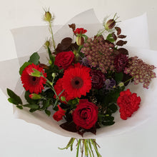 Load image into Gallery viewer, Festive red Christmas bouquet
