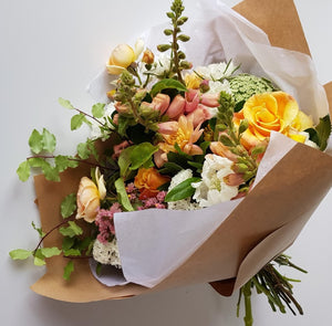 •	Pastel bouquet with roses, chrysanthemum, foxglove, Queen Anne’s lace, scabiosa and statice